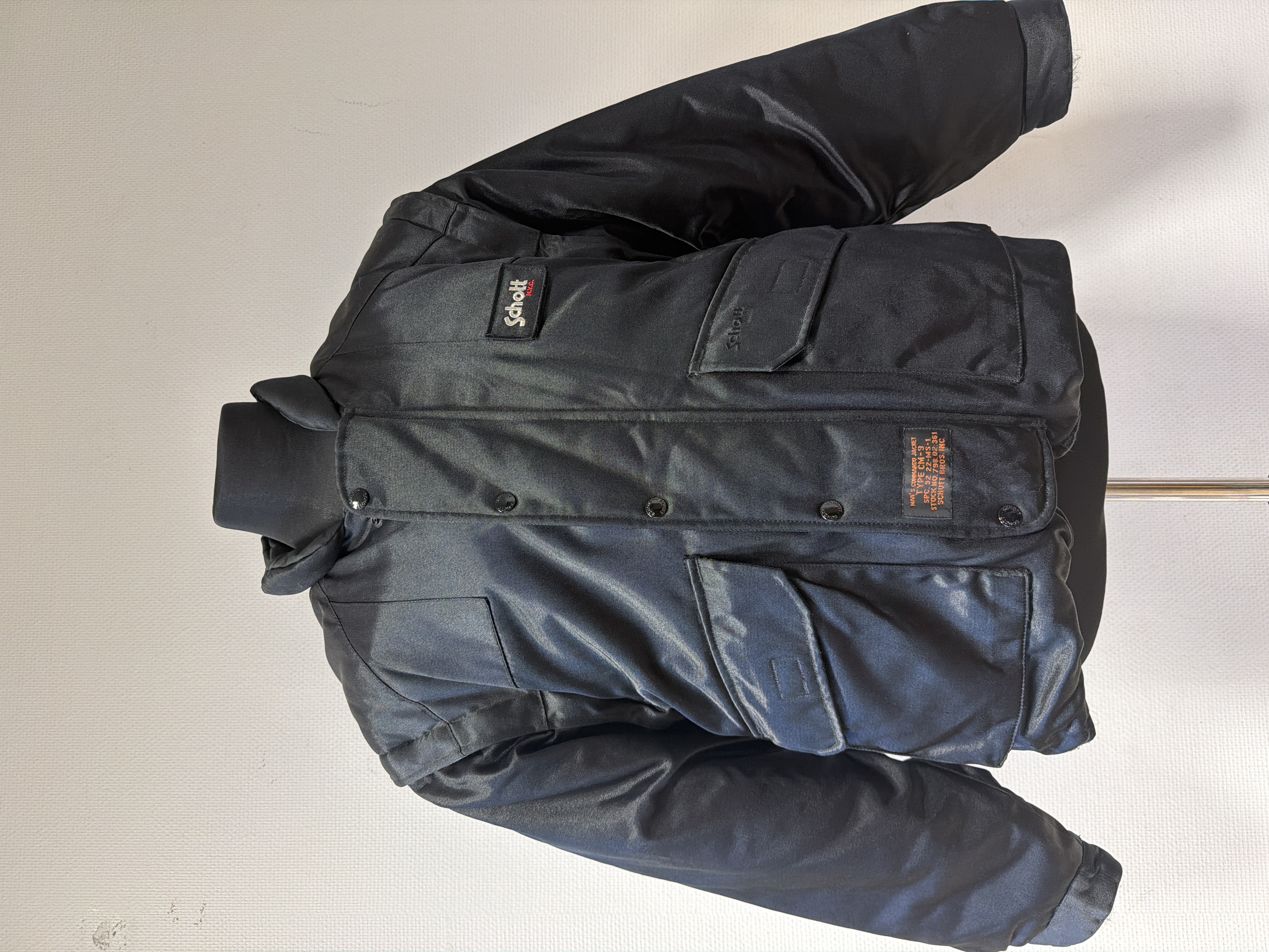 Blouson SCHOTT NYC  Taille XL neuf sans étiquette