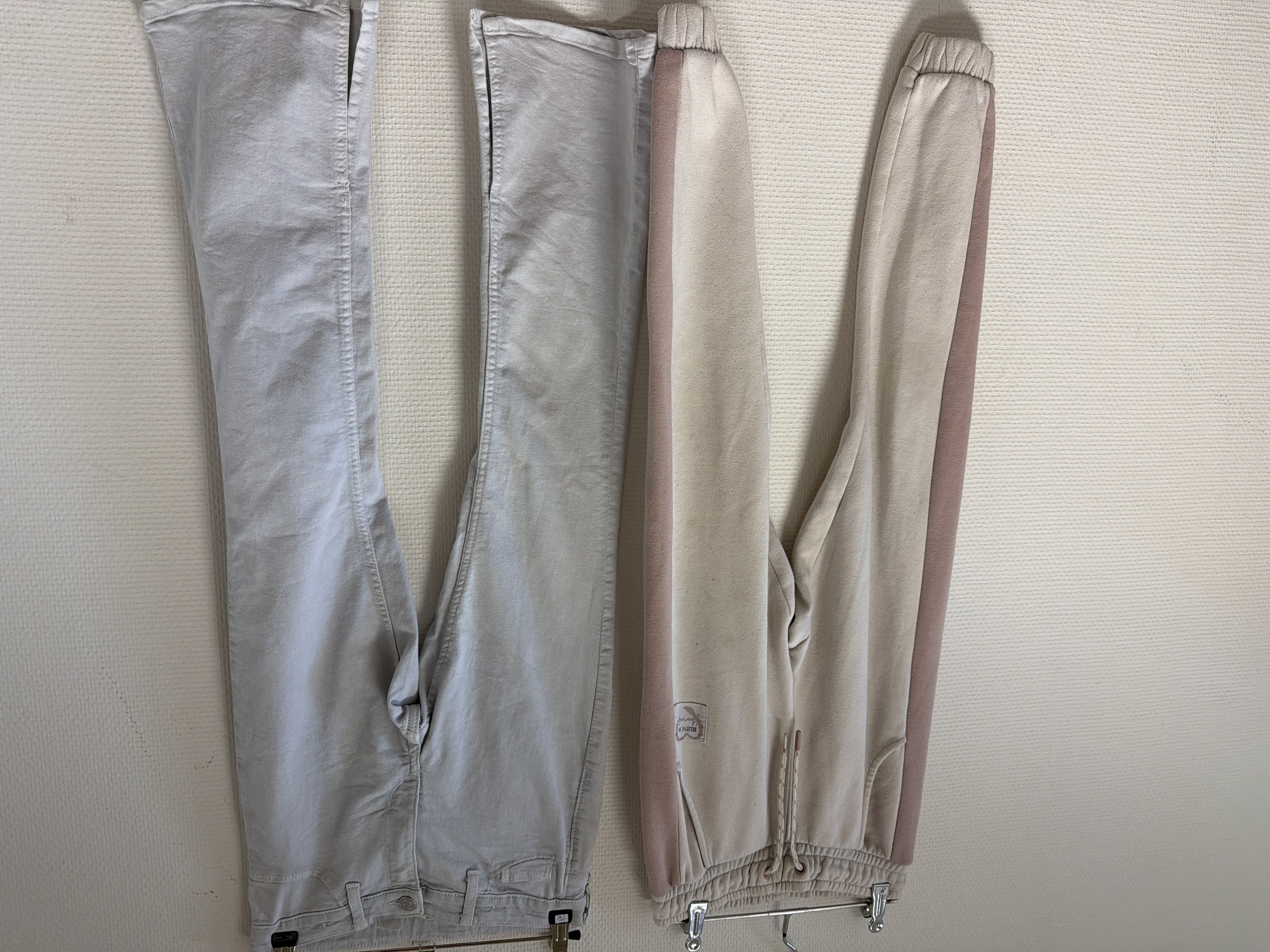 Lot pantalon marque Primark et H&M bon état âge 10 à 11 ans