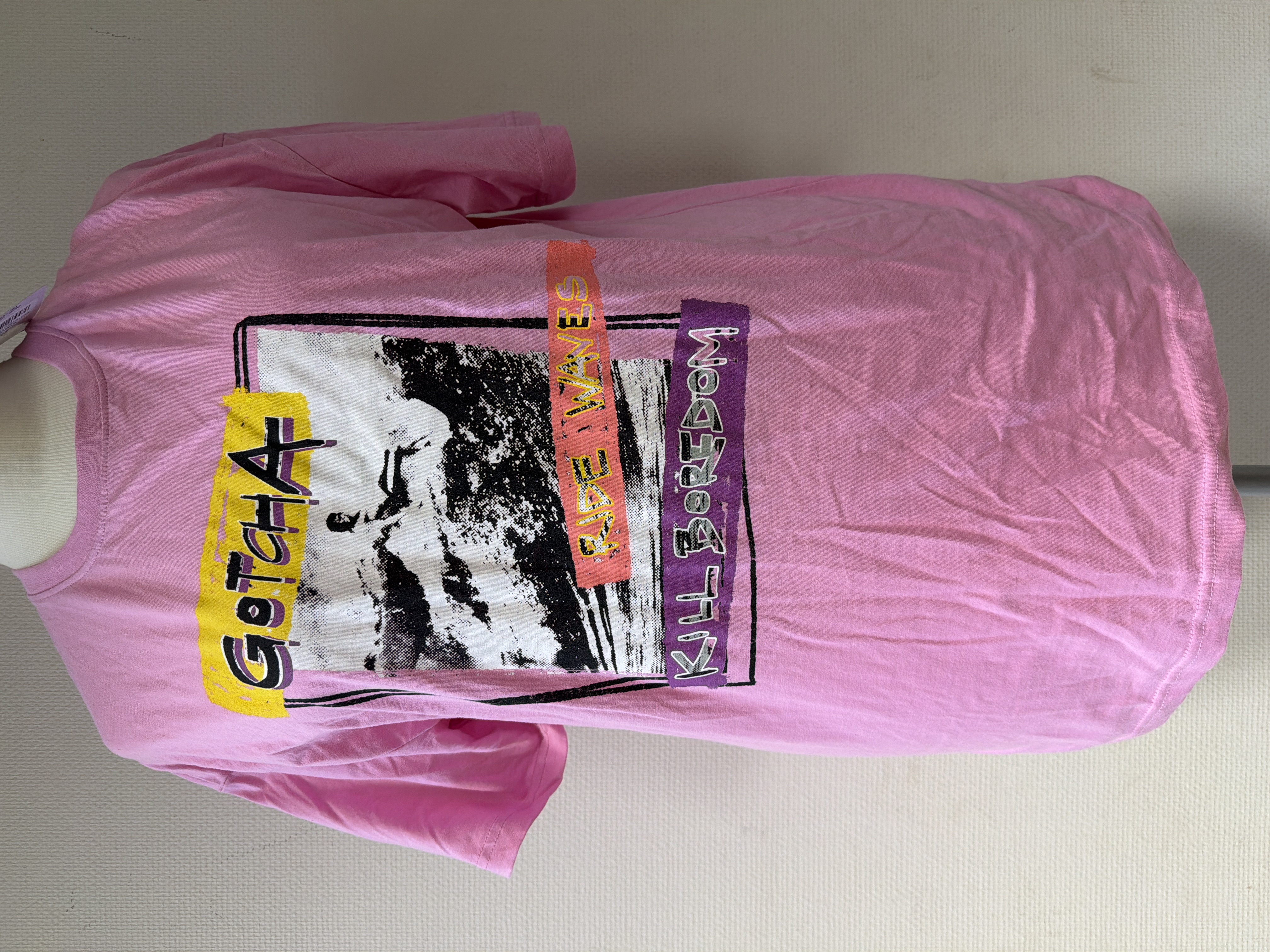 T. Shirt GOTCHA taille M neuf avec étiquette